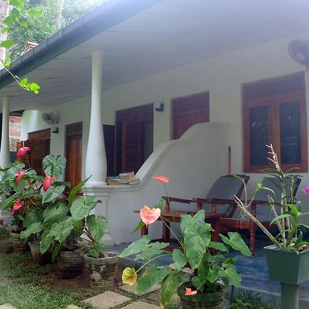 טנגלה Sansala Guesthouse & Restaurant מראה חיצוני תמונה