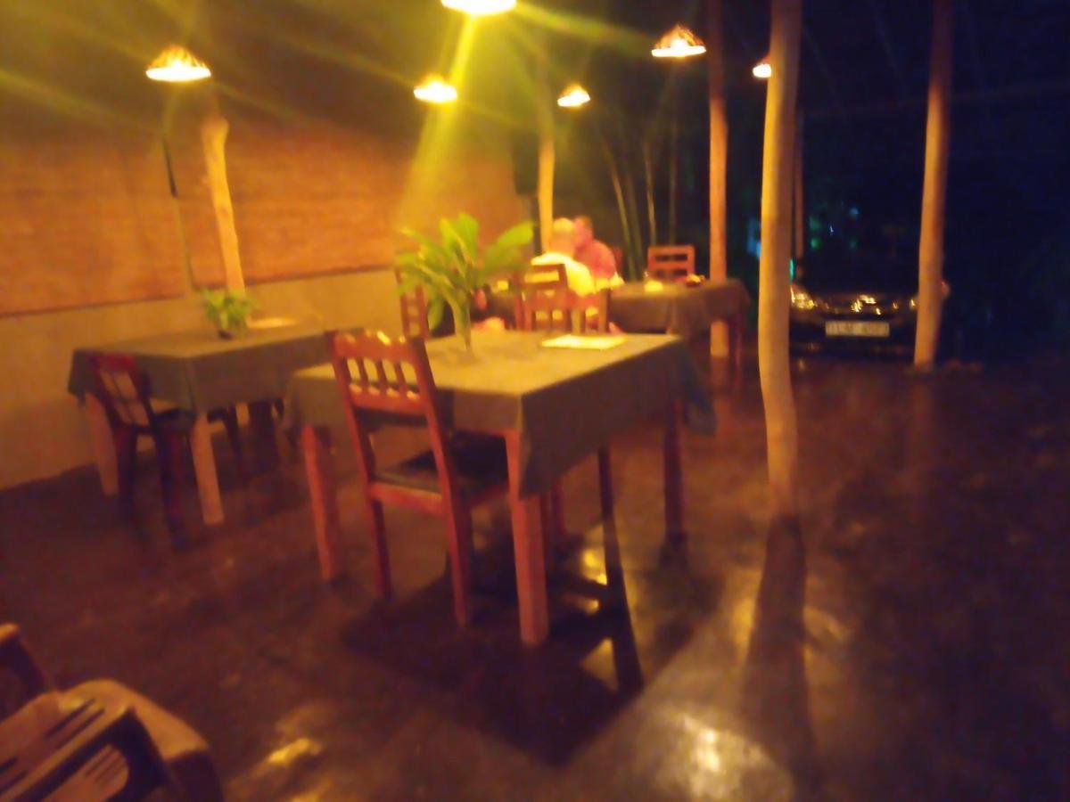 טנגלה Sansala Guesthouse & Restaurant מראה חיצוני תמונה