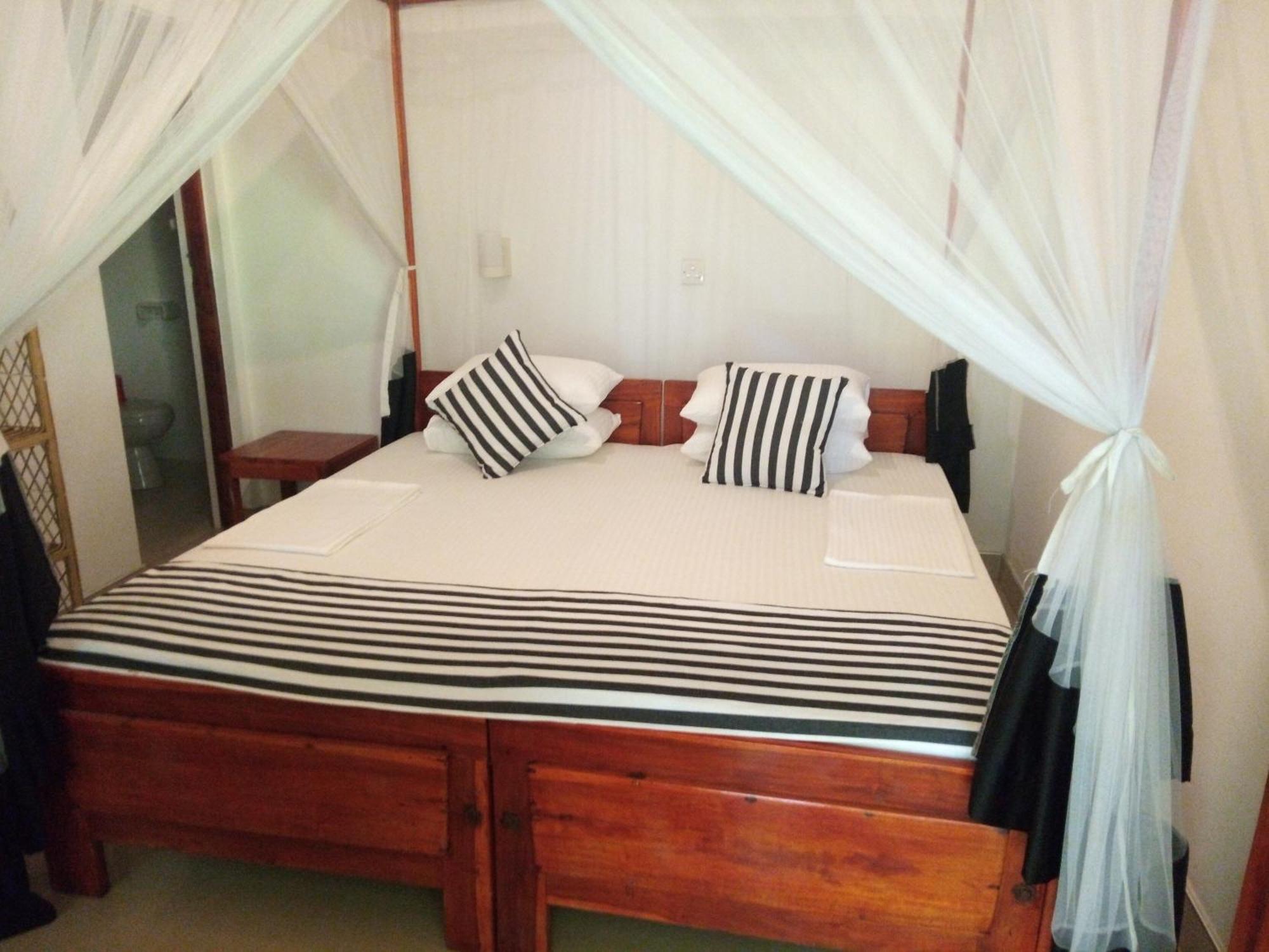 טנגלה Sansala Guesthouse & Restaurant חדר תמונה