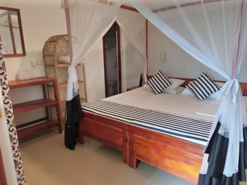 טנגלה Sansala Guesthouse & Restaurant חדר תמונה